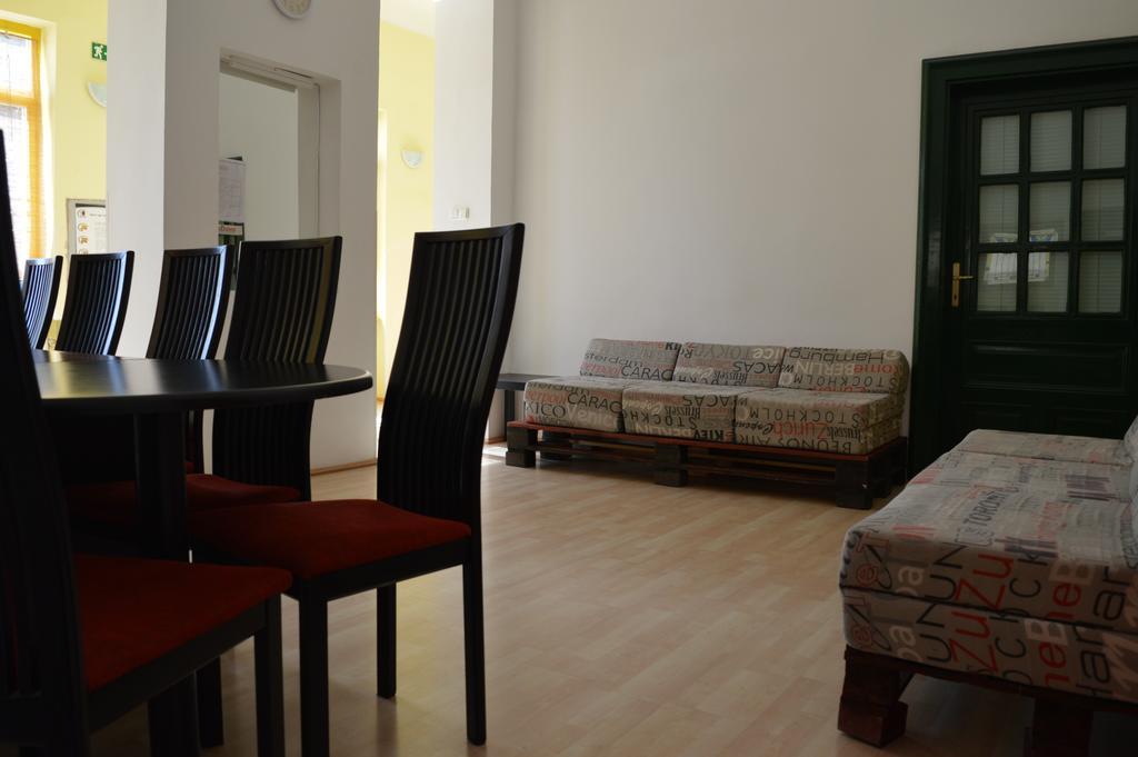 Hostel 66 Szeged Luaran gambar