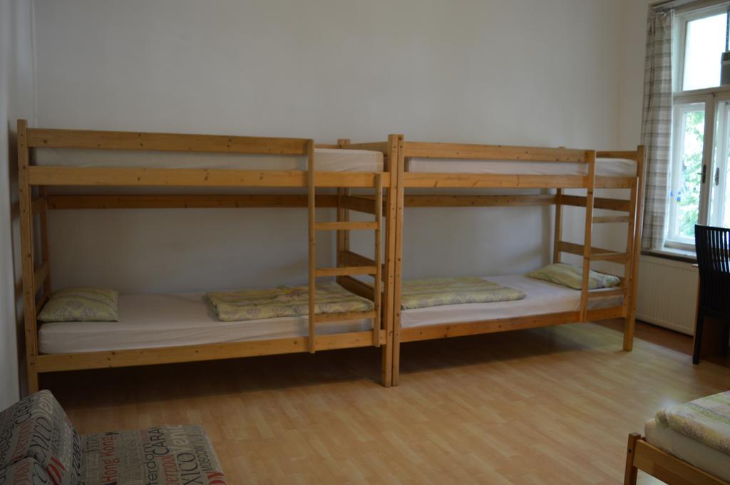 Hostel 66 Szeged Bilik gambar